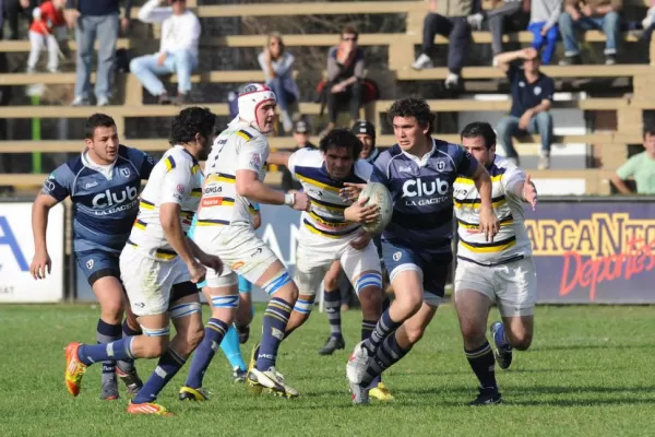 Uni (T) volvió a amargar a un tennis frustrado