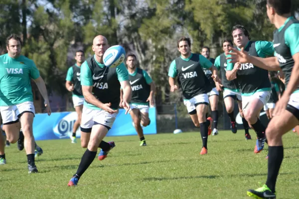 Los Pumas entrenaron en doble turno