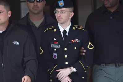 Manning recibió 35 años de condena por filtrar información a WikiLeaks