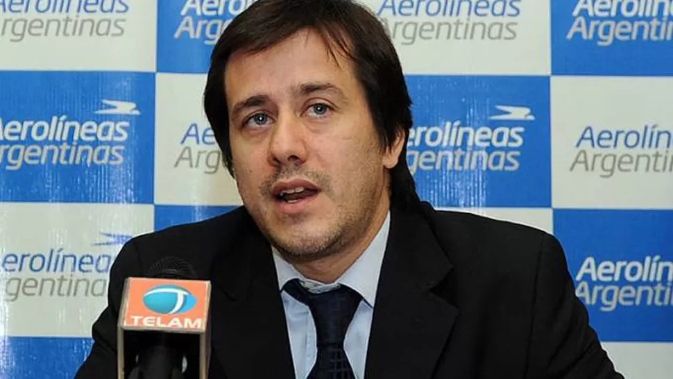 CONFIADO. Recalde relativizó la posibilidad de que la firma aerocomercial chilena se vaya del país. FOTO TOMADA DE ARGENTINA23.COM