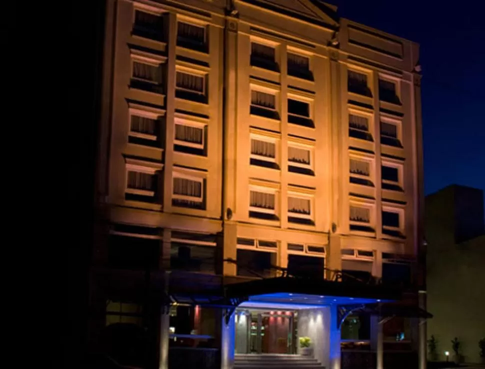 ZONA CERO. El Hotel Patagonia, de cuatro estrellas, será la sede del cónclave convocado por la mandataria. HOTEL-PATAGONIA.COM