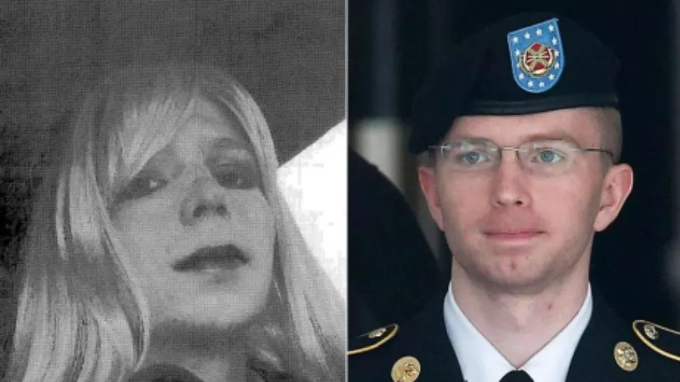 TRANSFORMACIÓN. Manning, vestido de mujer con peluca rubia y a la derecha, de soldado. FOTO TOMADA DE ELMUNDO.ES