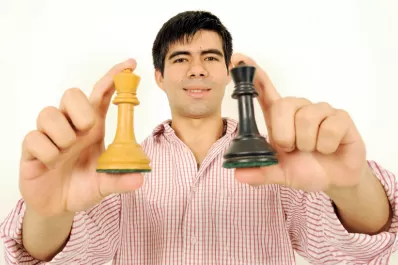 Jorge Zamorano: estudio, ajedrez y mucho talento