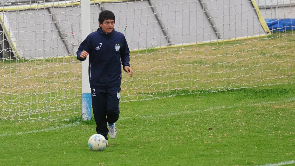 LA VUELTA. El Pulguita estará otra vez en el primer equipo de Atlético. LA GACETA / JORGE OLMOS SGROSSO