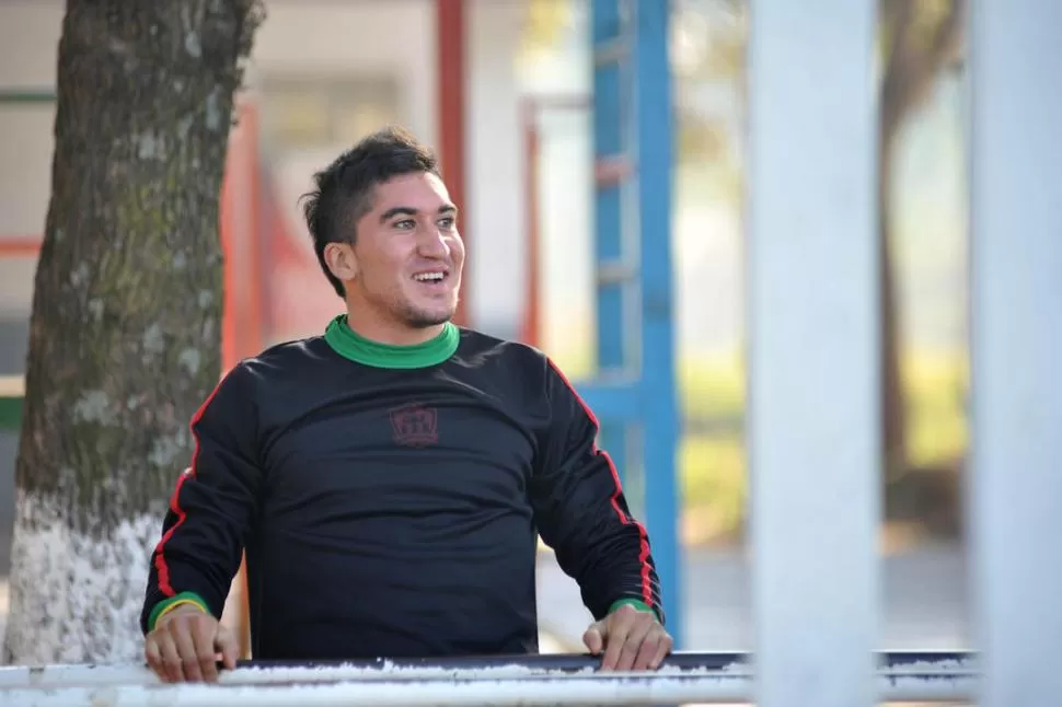 INSISTENCIA. Méndez ya había intentado sumarse al expreso verde en enero, pero terminó jugando en Atlético Concepción. 