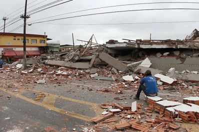 Seis muertos dejó el derrumbe de un edificio en San Pablo