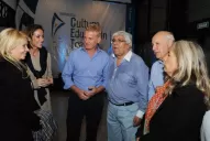 Moyano le tira flores a Massa y De Narváez se acerca a Scioli