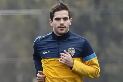 Gago será titular y Bianchi probó con Ribair en defensa