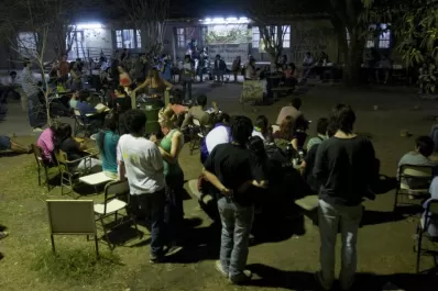 Las calles volverán a soportar el peso de los alumnos de la UNT
