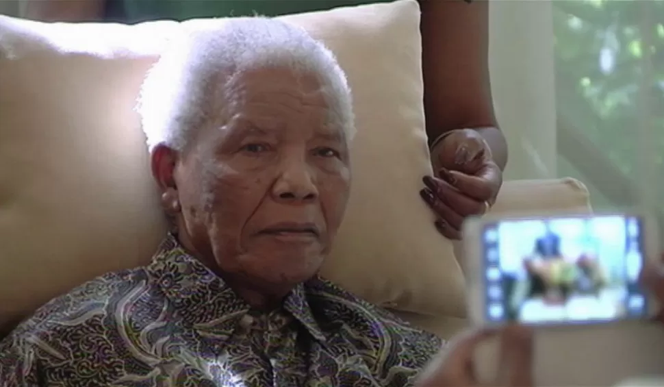 SALUD DELICADA. La vida de Nelson Mandela corrió peligro con la última enfermedad. LA GACETA