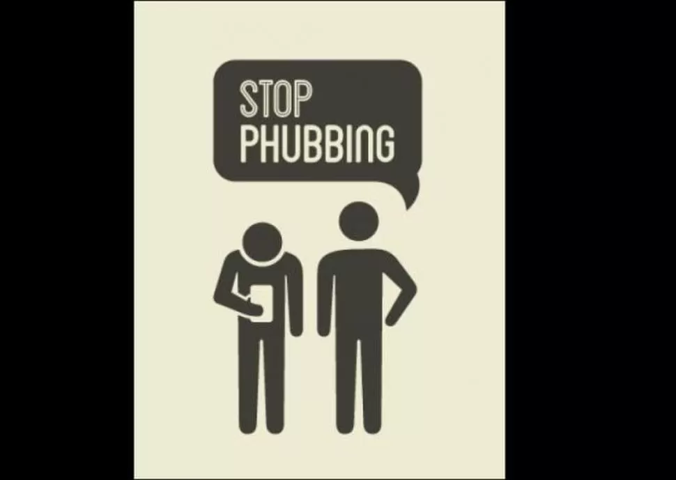 CAMPAÑA. Detengamos el phubbing es la consigna del sitio. 