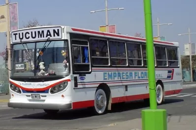 Sin servicio de colectivos de la empresa Florida por una protesta de choferes