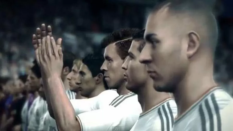 SALUDO. Gareth Bale junto a sus compañeros de Real Madrid, en FIFA 14. CAPTURA DE VIDEO. 