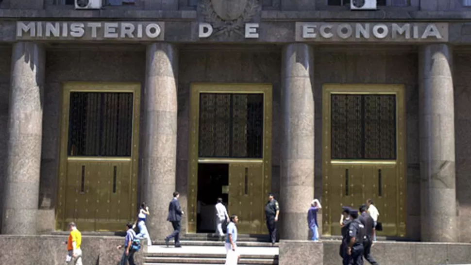 ANUNCIO OFICIAL. El déficit se comunicó desde el sitio web del Ministerio de Economía. (ARCHIVO)