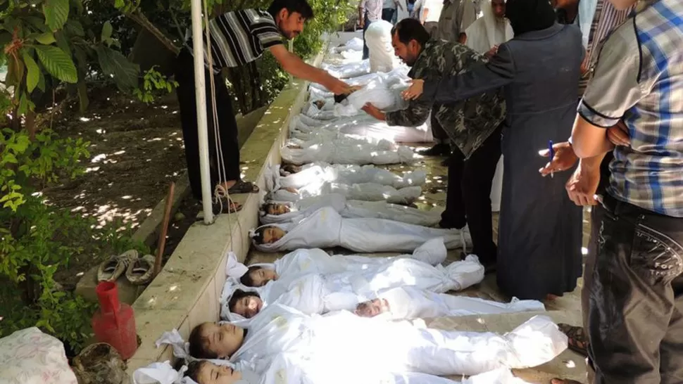INOCENTES. Se suman muertes por el conflicto en Siria, especialmente de niños. FOTO TOMADA DE LOSTIEMPOS.COM