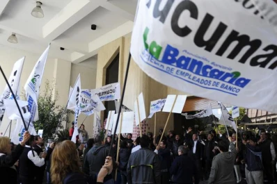 Abogados del Ministerio de Trabajo de la Nación realizan una inspección en la Caja Popular