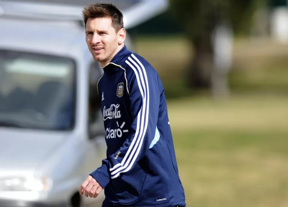 PARA JUGAR. A pesar del tema fiscal, Messi piensa en Paraguay.