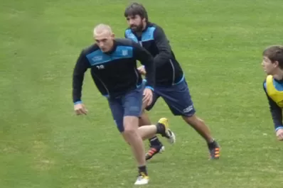 Saveljich es el tapadito de Ischia para la defensa