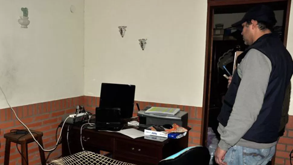 LA BATICUEVA TECNOLÓGICA. Así bautizó la Policía Federal a la casa del joven hacker. FOTO TOMADA DE CADENA3.COM