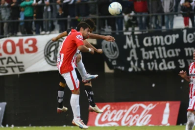 San Martín apenas rescató un punto