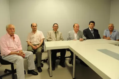 Pesar por la muerte  de Víctor Hugo Flores