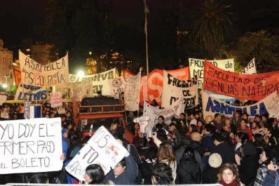 Cantaron en presente el canto de La noche de los Lápices