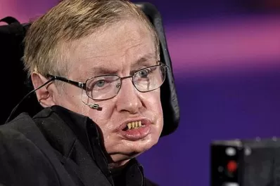 Stephen Hawking defiende el suicidio asistido para enfermos terminales