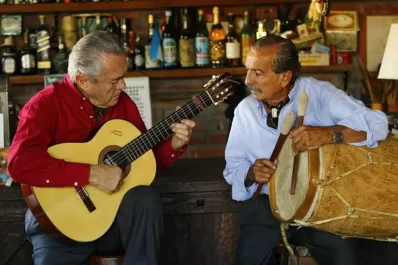 La gente reclama más guitarra sin enchufe