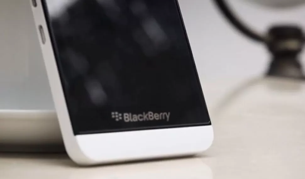 NOVEDOSO. El diseño del nuevo Blackberry Z30. FOTO TOMADA DE THEFULLSIGNAL.COM