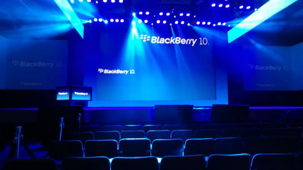 EN PROBLEMAS. Hace tiempo que se viene hablando del retroceso de BlackBerry. FOTO TOMADA DE CELULARIS.COM