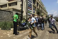 Un tiroteo en un centro comercial de Kenia deja 30 muertos