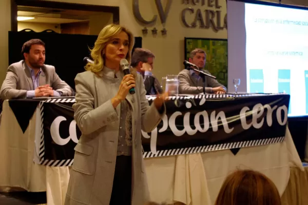 La UCR presentó el plan Corrupción cero