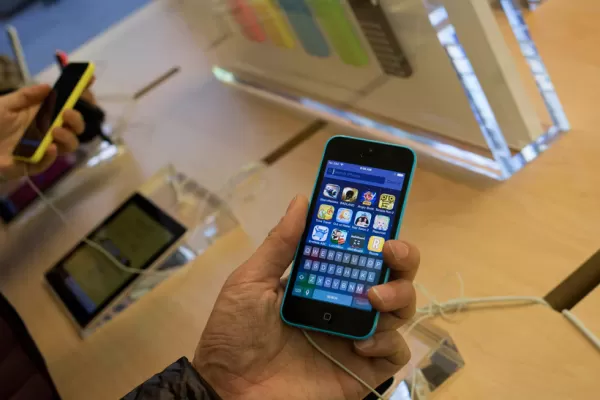 Se vendieron 9 millones de iPhone 5S y 5C en solo tres días