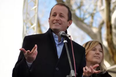 Insaurralde embiste contra Massa y lo acusa de victimizarse