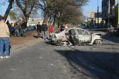 Una de las jóvenes que fue embestida por un auto está en grave estado
