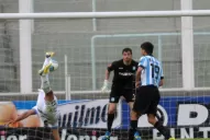 Belgrano se floreó ante Racing