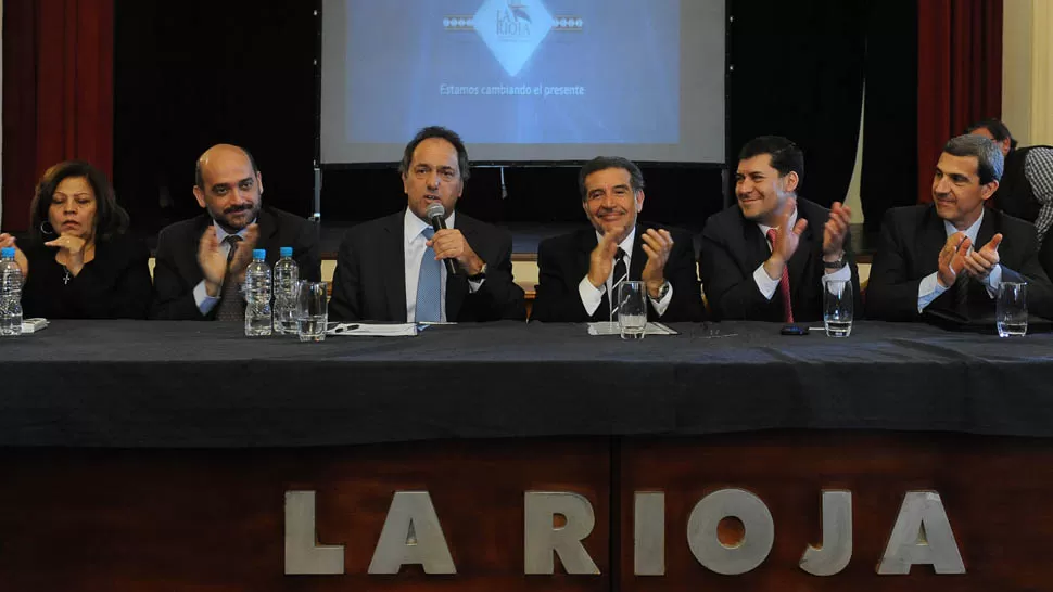 JORNADAS. En La Rioja, Scioli habló de políticas públicas para mini PyMes. PRENSA GOBERNACIÓN