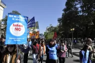 Docentes interinos deben esperar hasta el martes para saber si los regularizan