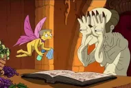 Guillermo del Toro se luce en una apertura de Los Simpson