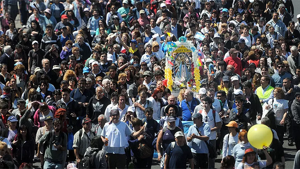 PROPÓSITO. Una multitud rezó por el Papa Francisco. TÉLAM
