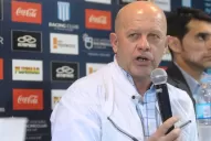 Carlos Ischia renunció como técnico de Racing