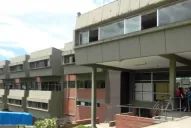 ¿Y dónde están las autoridades de las escuelas experimentales?