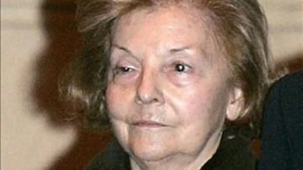 RETIRADA. Tras el golpe militar de 1976, Isabel Perón se alejó de la política y se recluyó en España. FOTO TOMADA DE QUE.ES