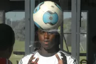 En España aseguran que Barcelona vendrá por Balanta