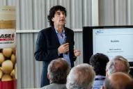 La economía no tendrá cambios en 2014, afirmó Melconian ante cañeros