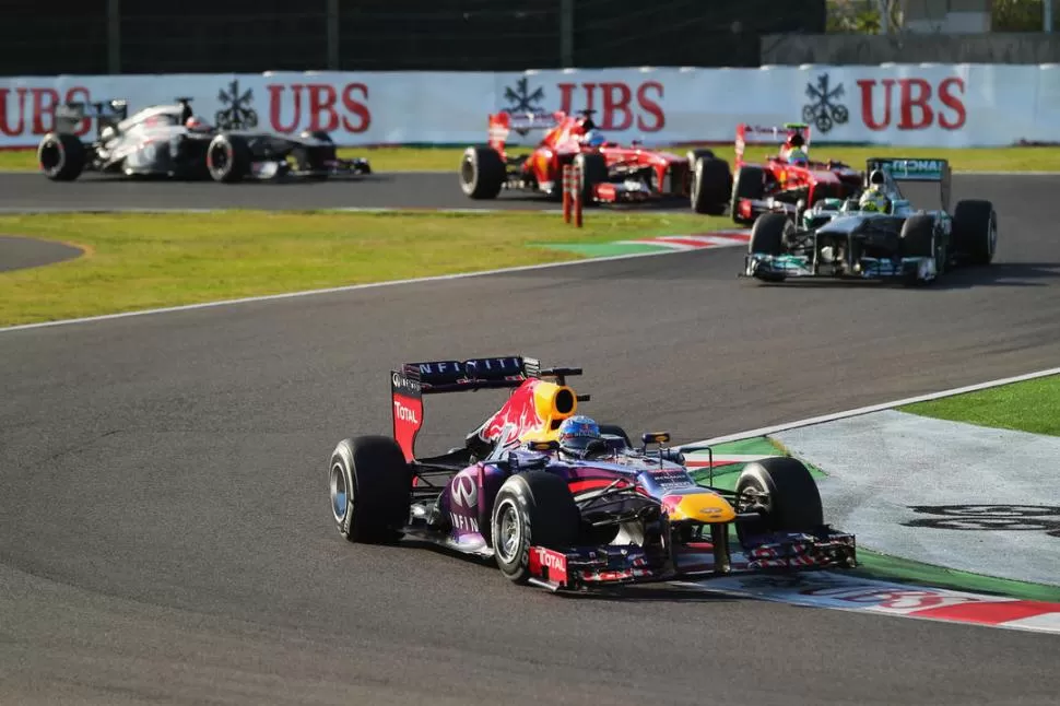 SOLITO Y SOLO. Sebastian Vettel no tuvo un Red Bull perfecto, pero igual se las ingenió para lograr una nueva victoria. 