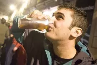 San Juan: Adolescentes mezclan cerveza con lavandina para estimularse