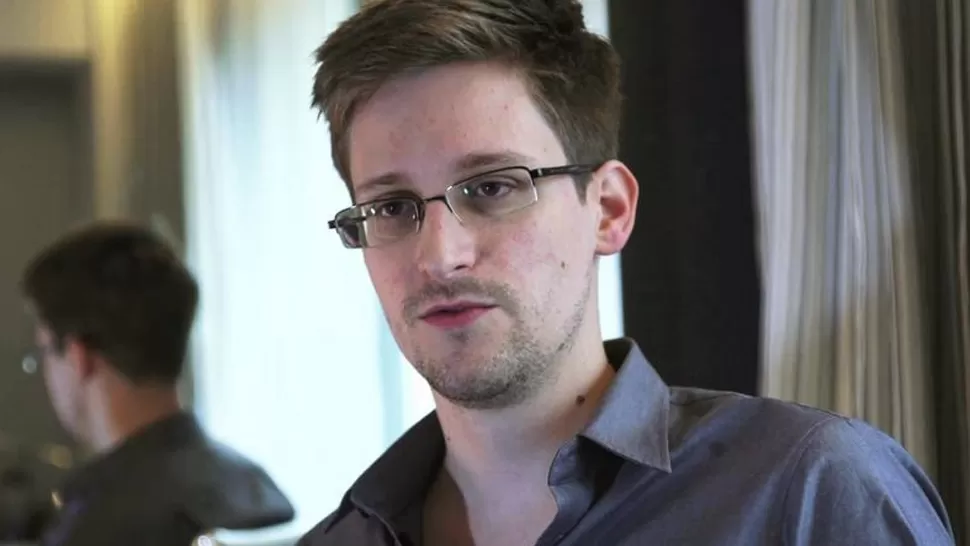 APUROS. Las revelaciones de Snowden comprometen a Estados Unidos. REUTERS