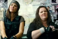 Chicas armadas y peligrosas: hay dupla para  un largo rato