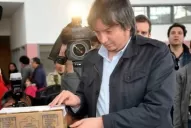 Máximo Kirchner dijo que Cristina mejora y que siguió el desarrollo de la votación